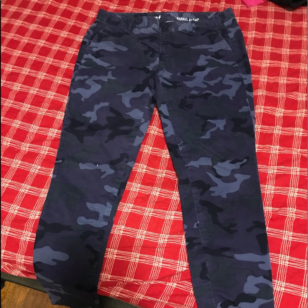 Camo pants